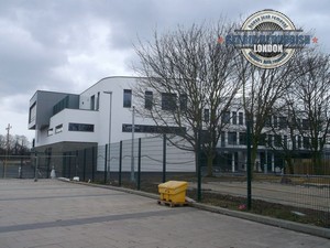 Loxford-School